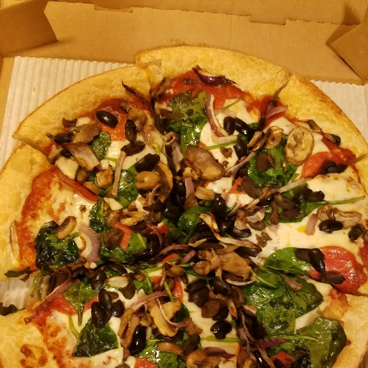 Mushroom Spinach Pepperoni Pizza