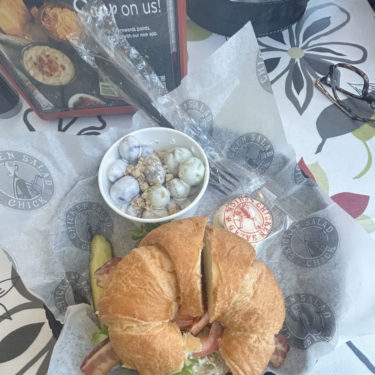Chicken Salad blt