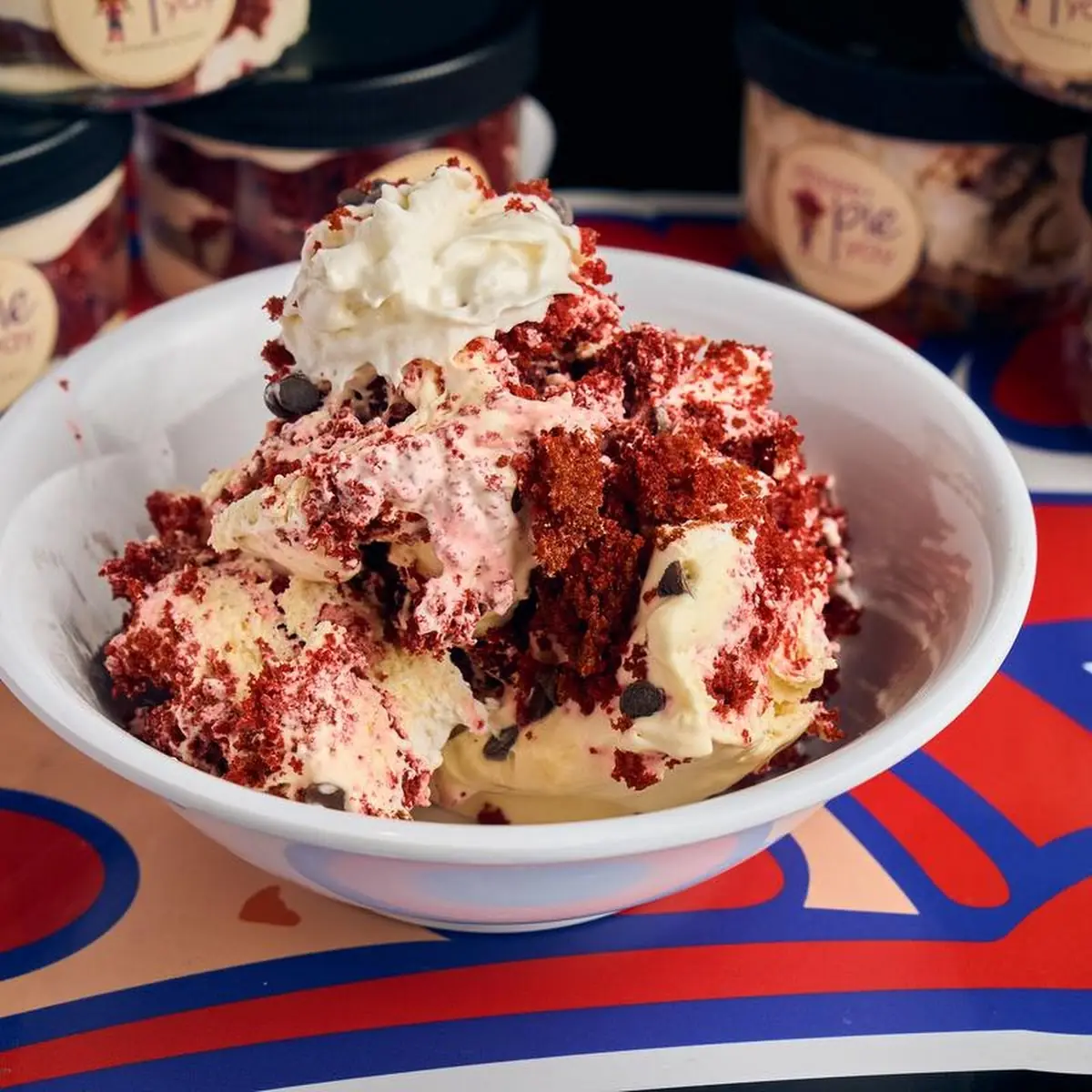 Red Velvet Cream