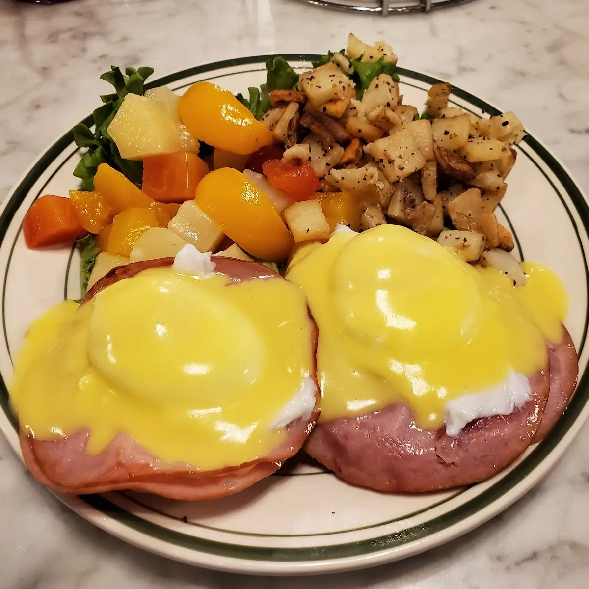 Eggs Benedict