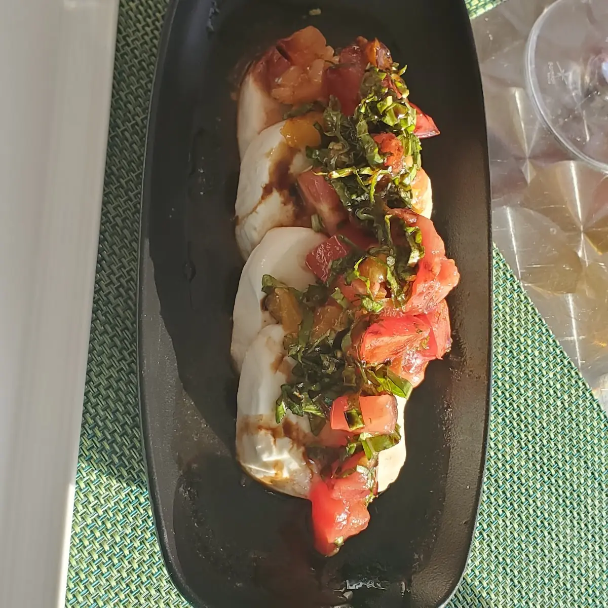 Heirloom Tomatoes with Mozzarella Cheese