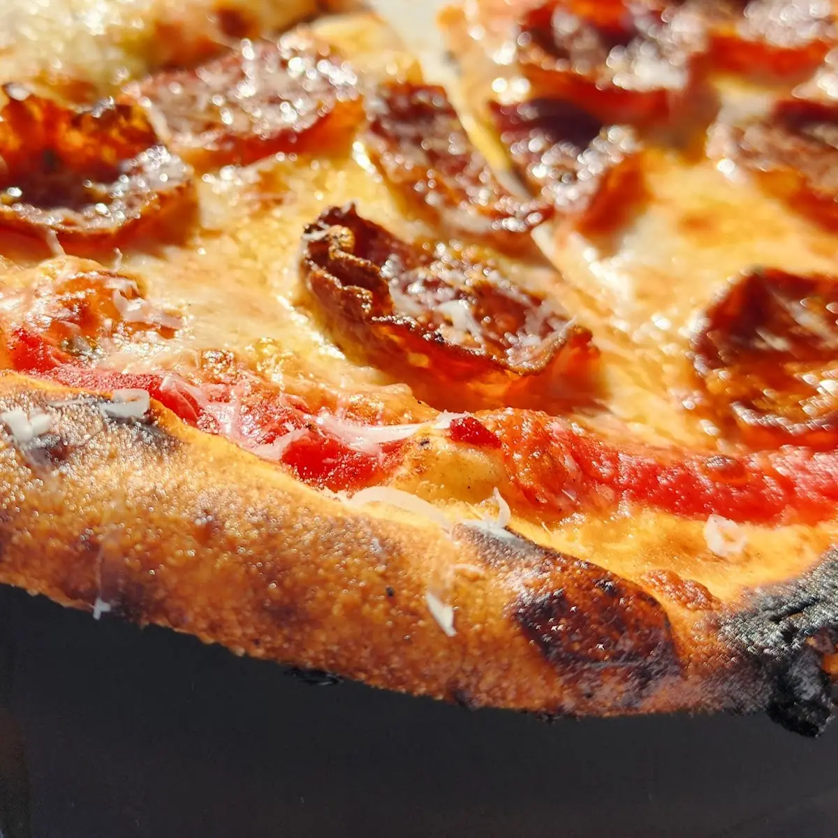 Salami Pizza