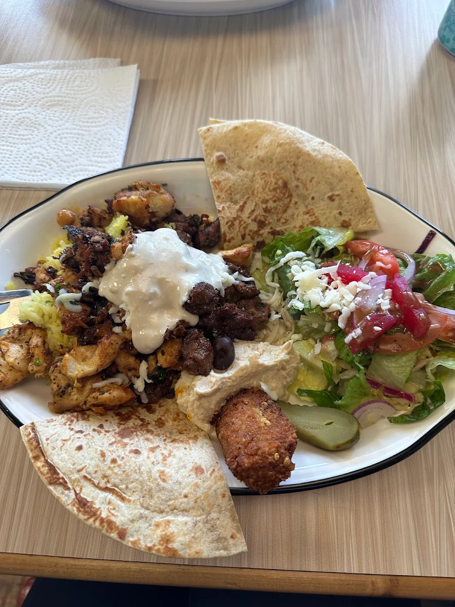 Highlights, CLEOPATRA RESTAURANT