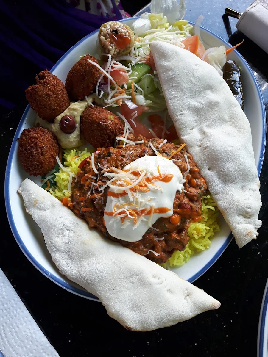 Veggie Platter, CLEOPATRA RESTAURANT