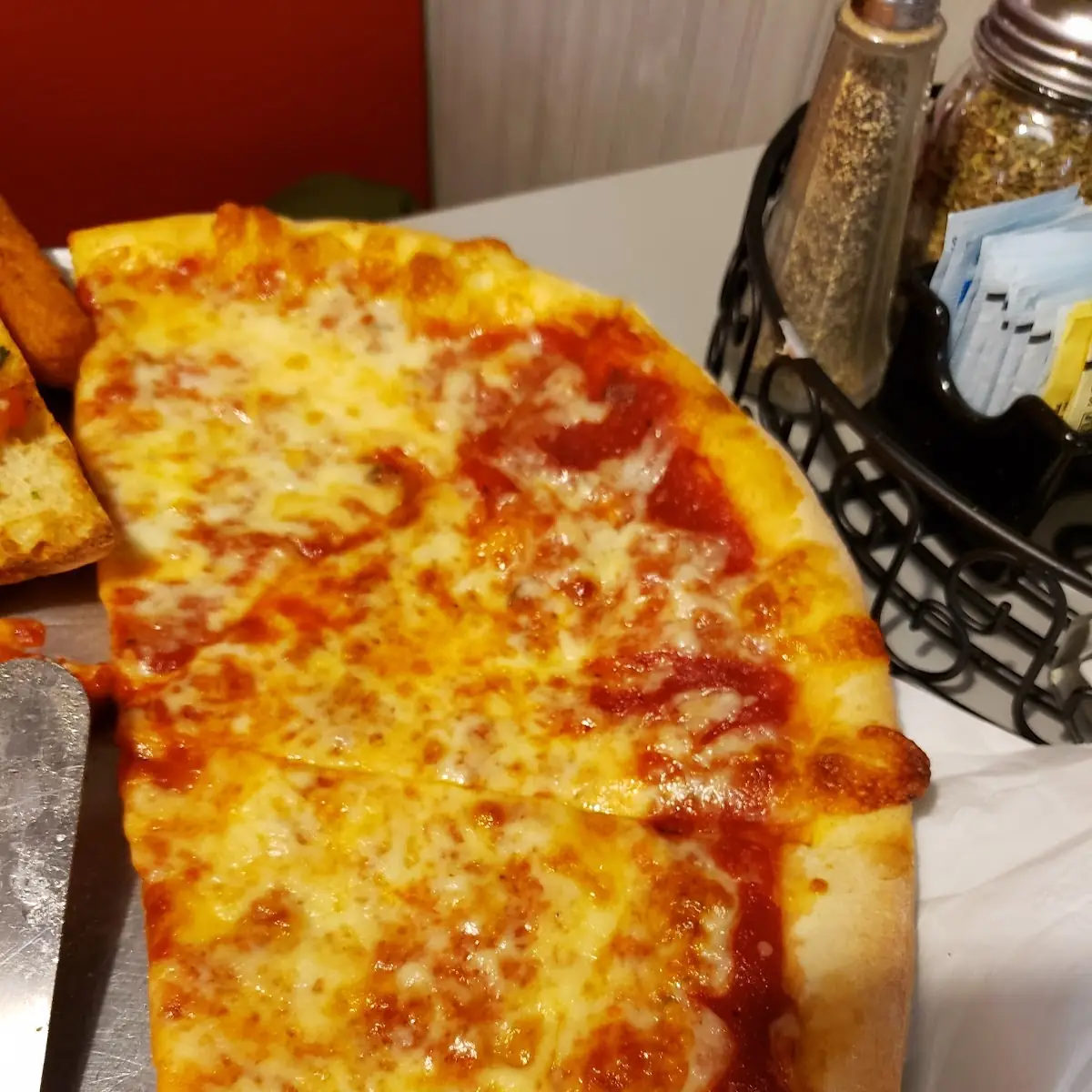 White Cheese Pizza