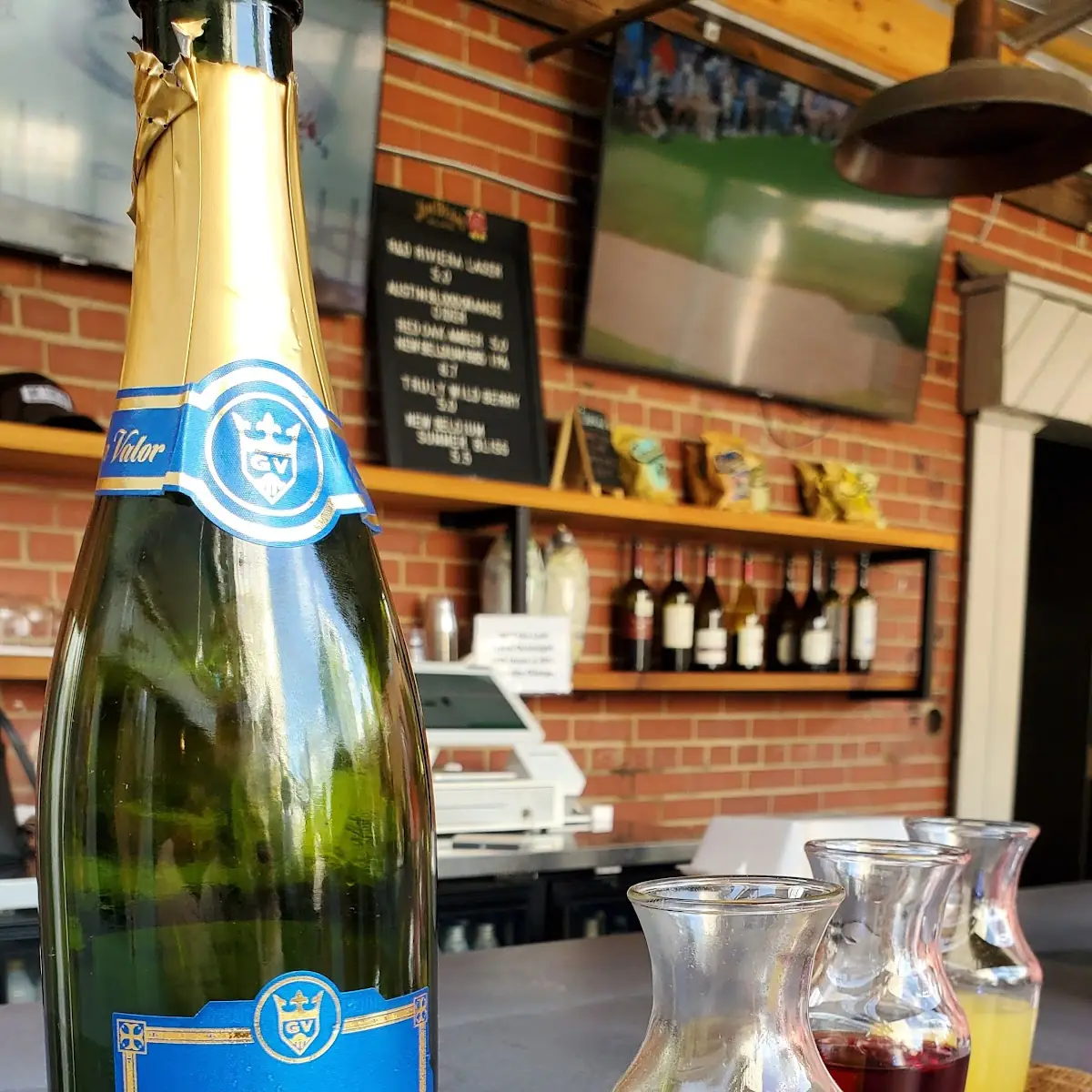 Mimosa Flight