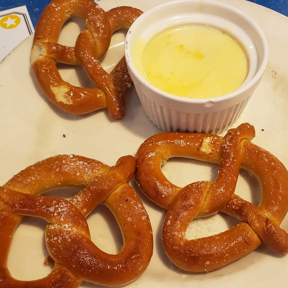 Pretzels with Cheese Dip