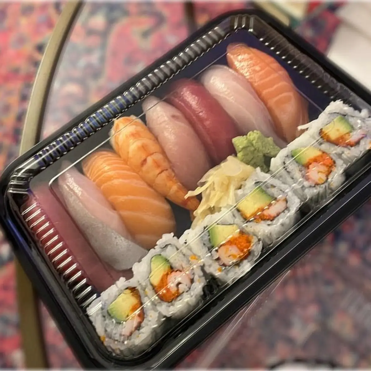 Assorted Sashimi Chirashi Bowl