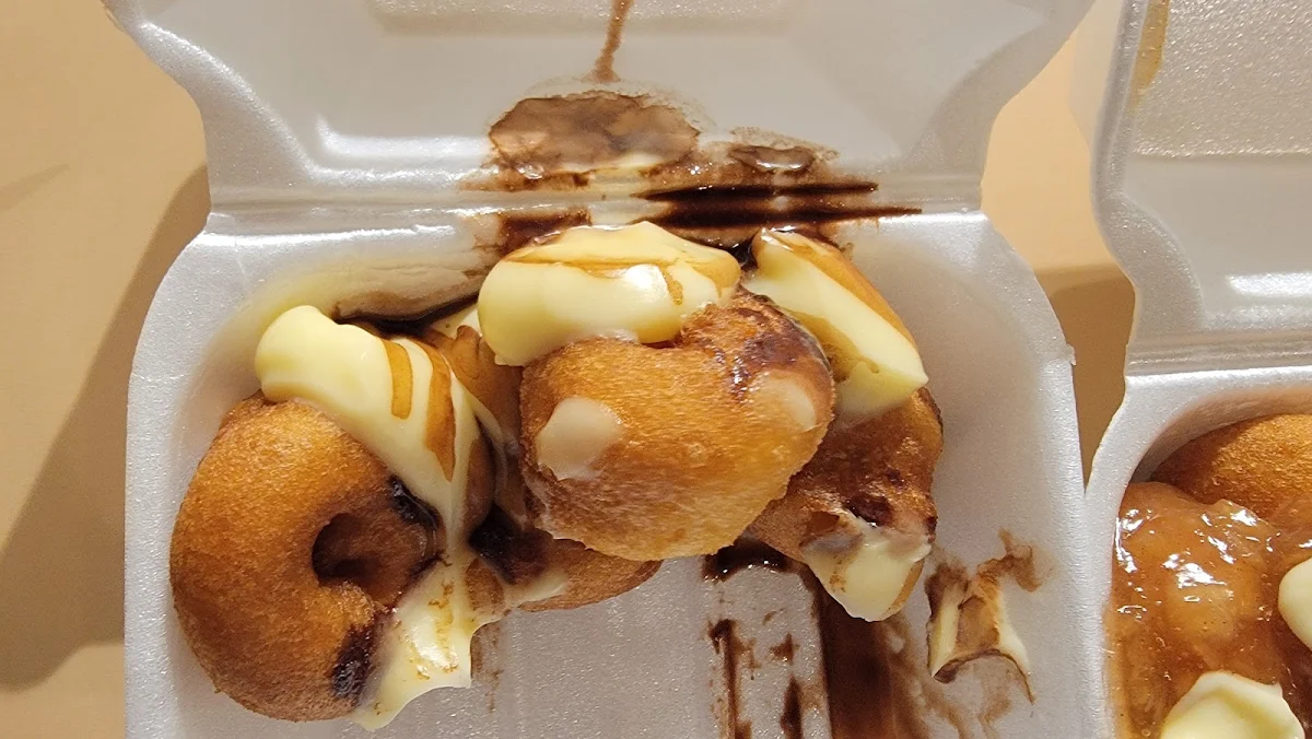Boston Cream Pie Mini Donuts