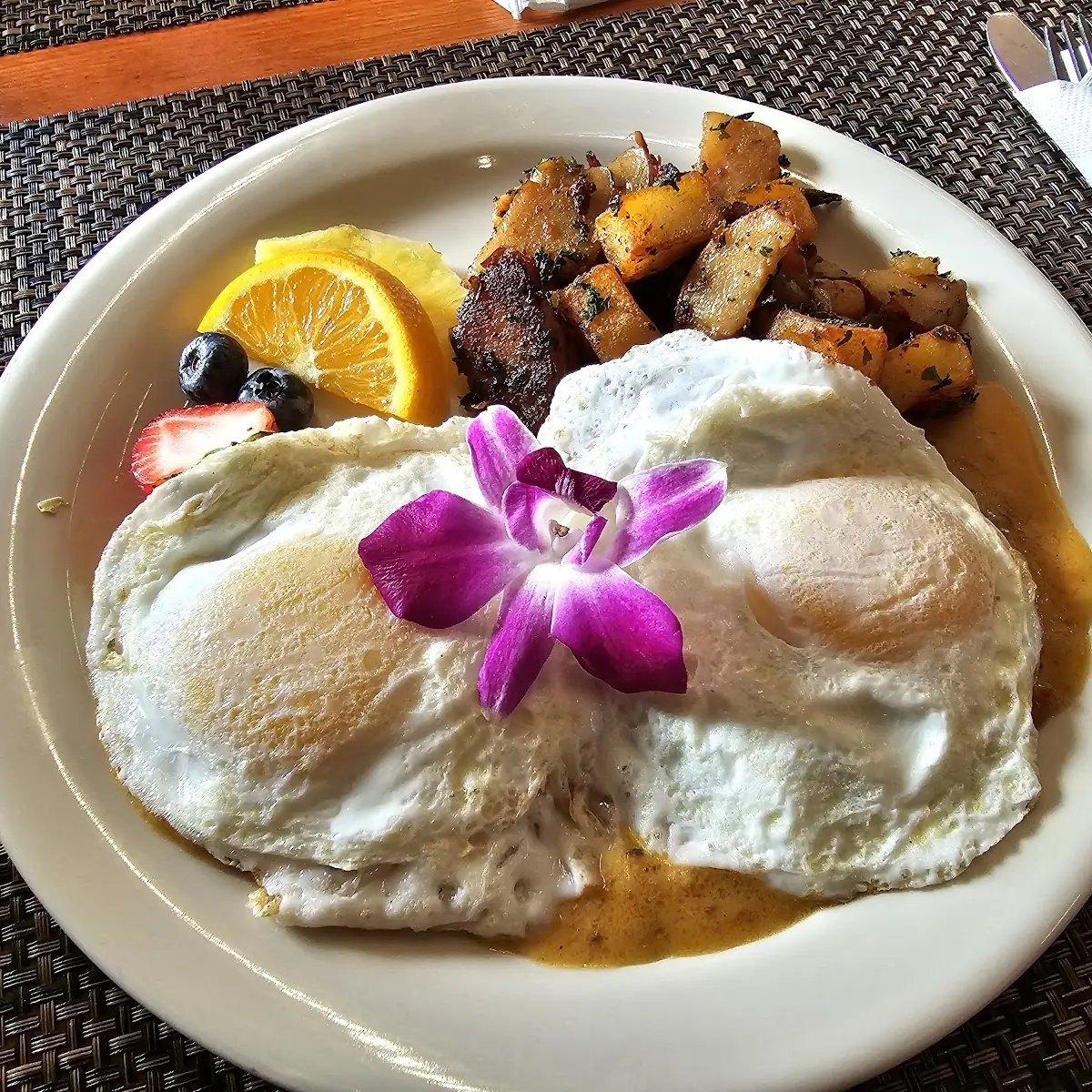 Breakfast Platter with Home Fries
