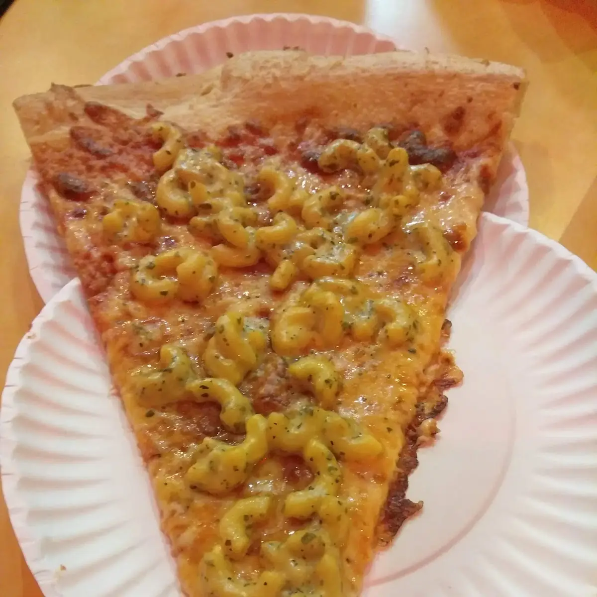 Mac and Cheese Pizza
