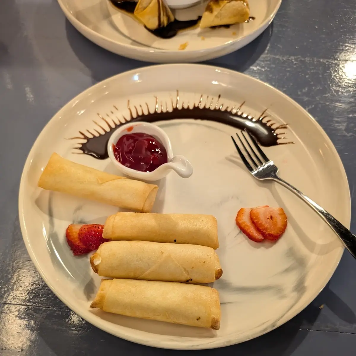 Strawberry Cheese Cake Rolls
