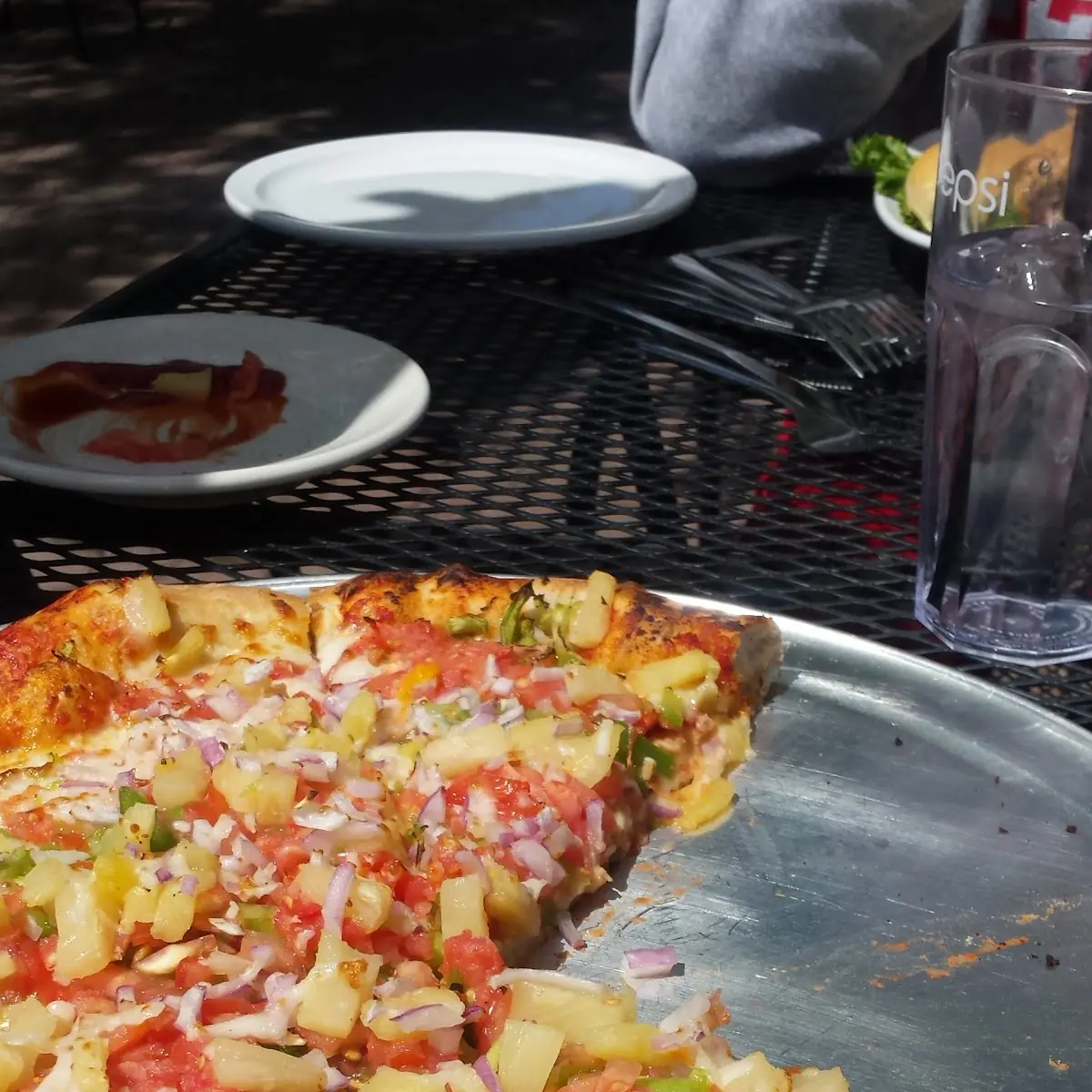 Hawaiian Pizza