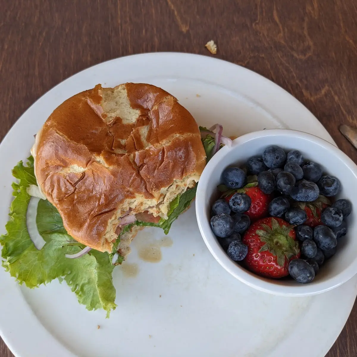 Turkey Burger and Fruit