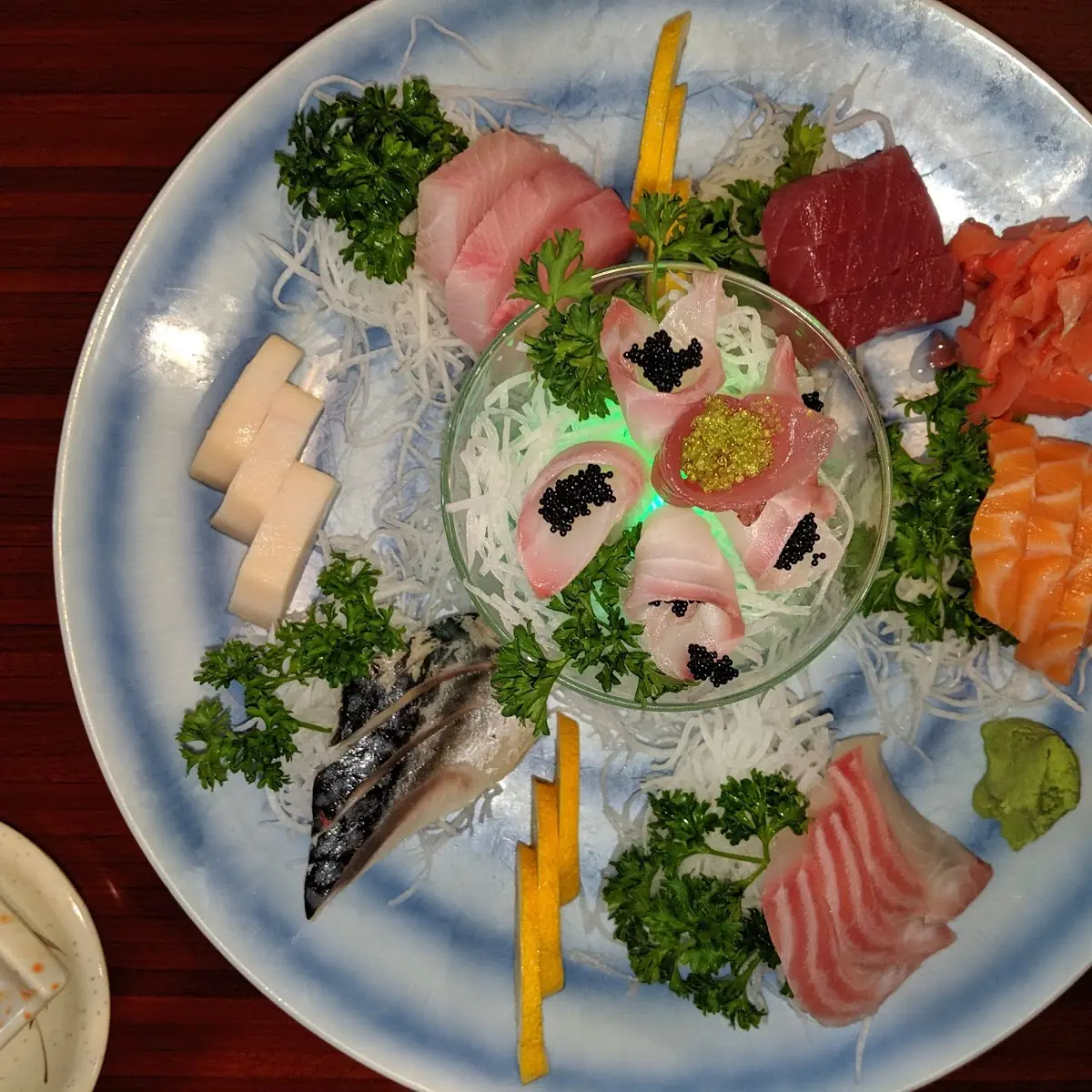 Sashimi Deluxe Extraordinary