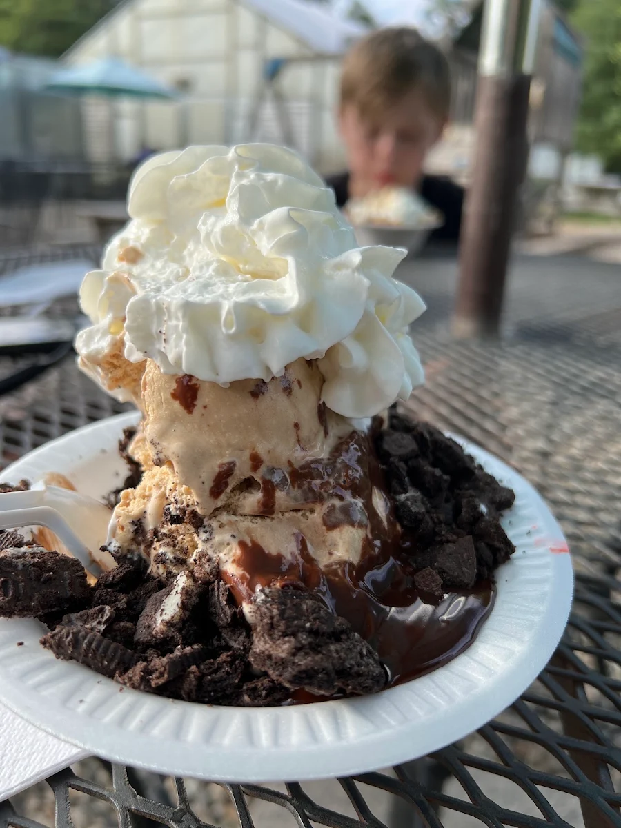 Brownie Sundae