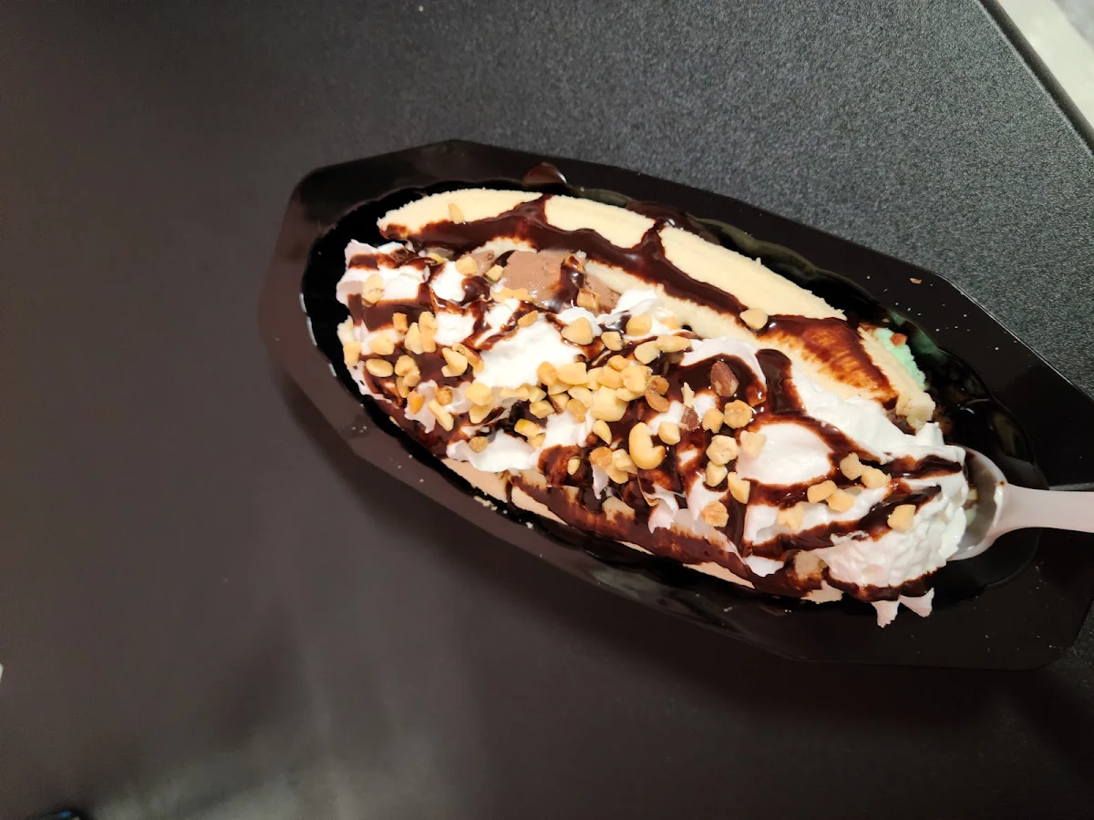 2 Scoop Banana Split