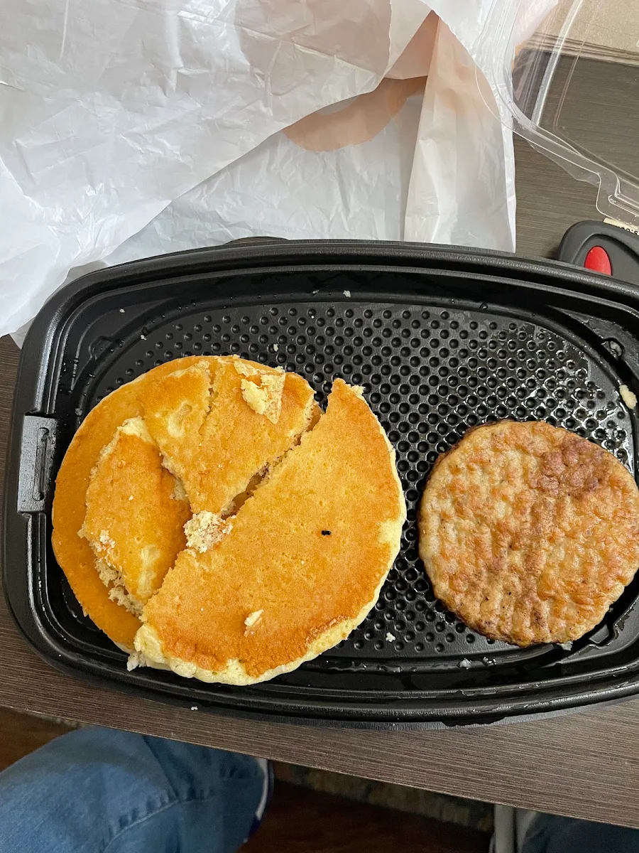 Big Breakfast with Hotcakes