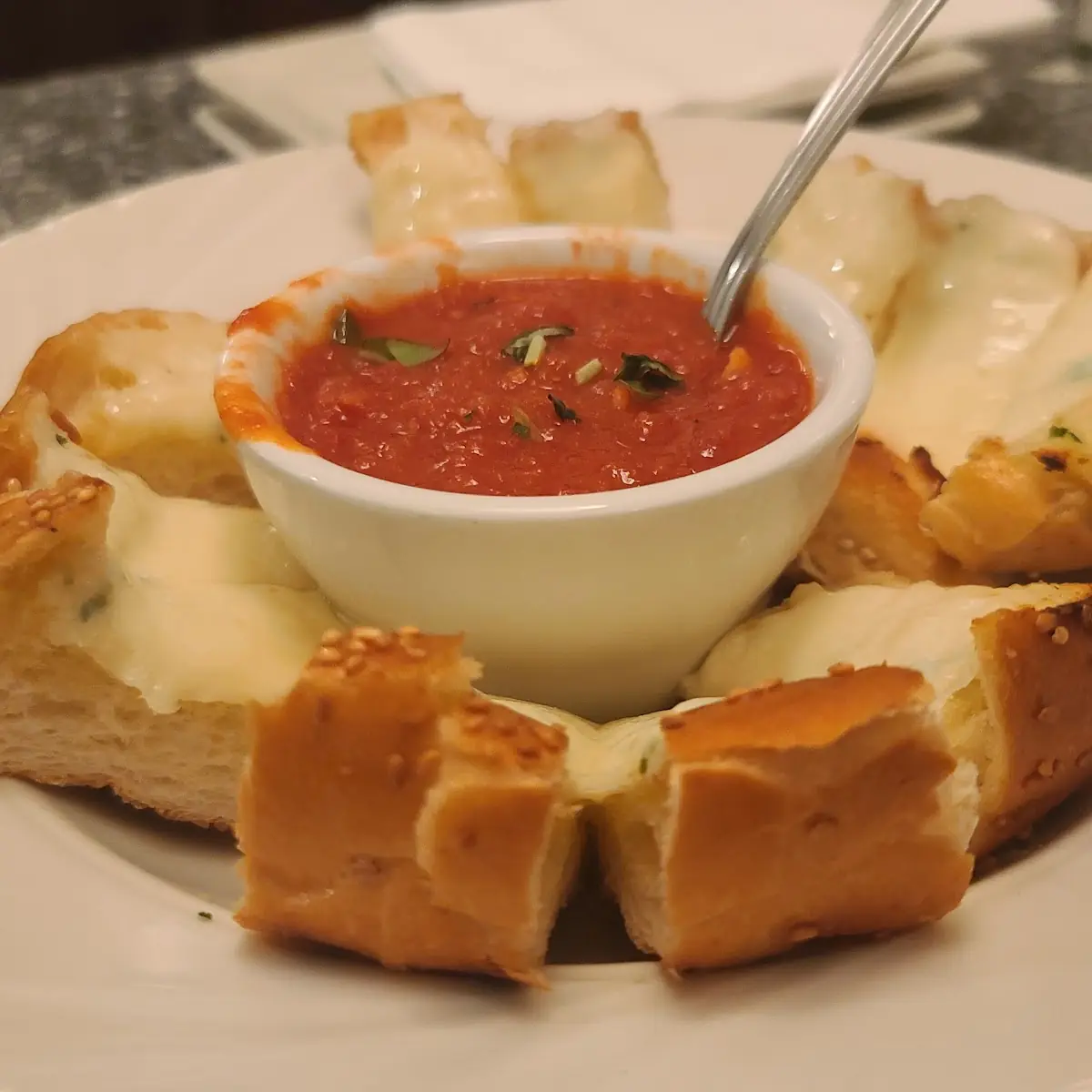 Garlic Cheese Bread Dippers