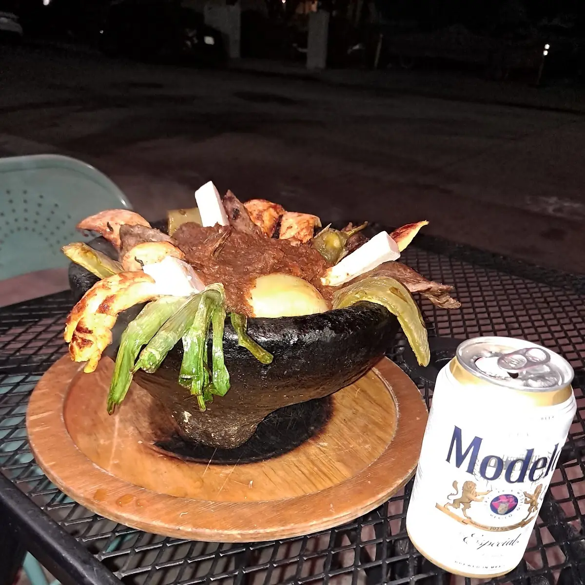 Molcajete Mixto