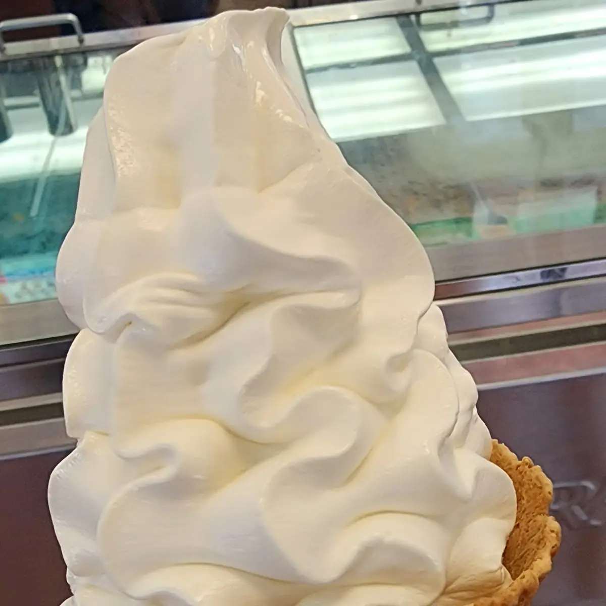 Large Frozen Yogurt Waffle Cone