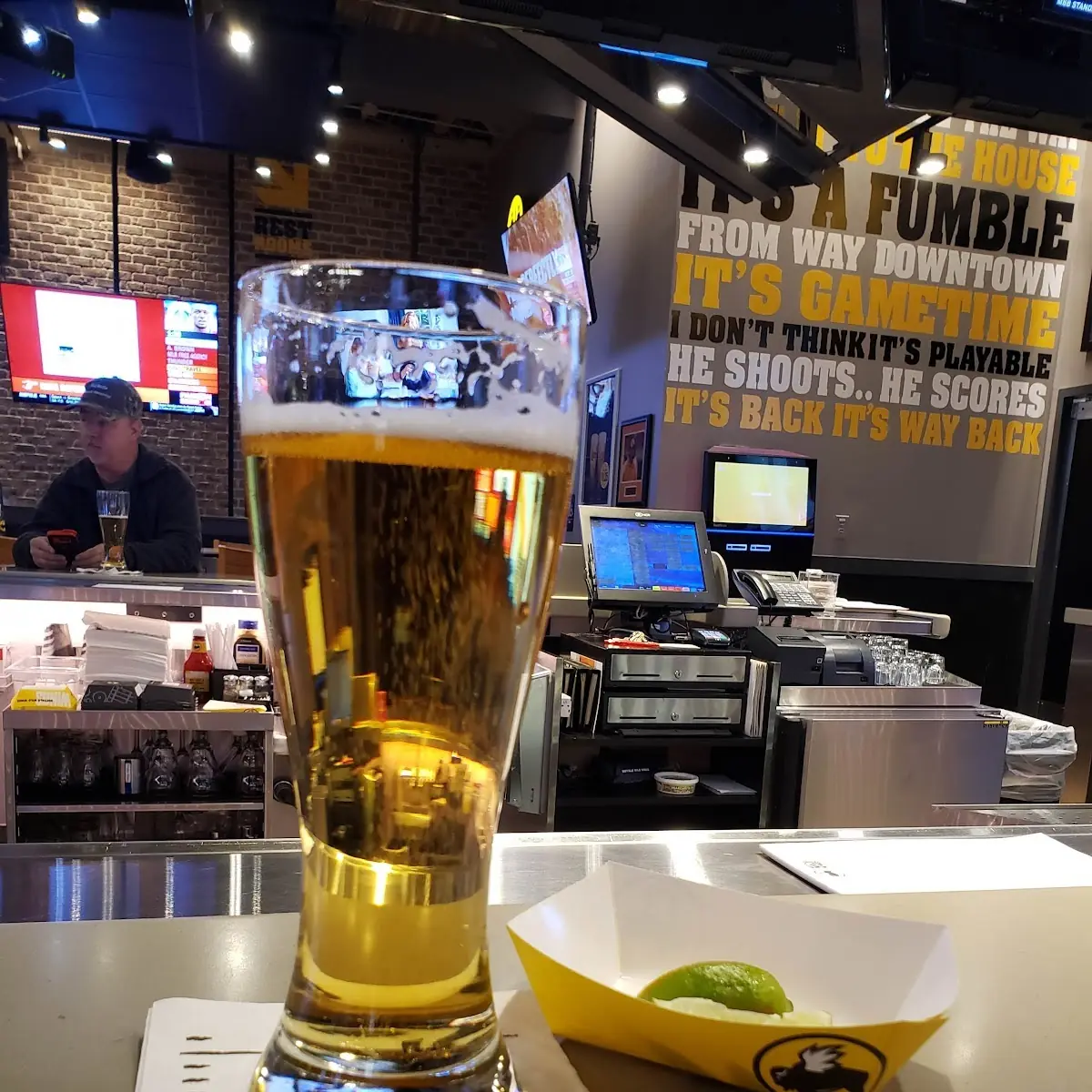 Dos Equis Lager