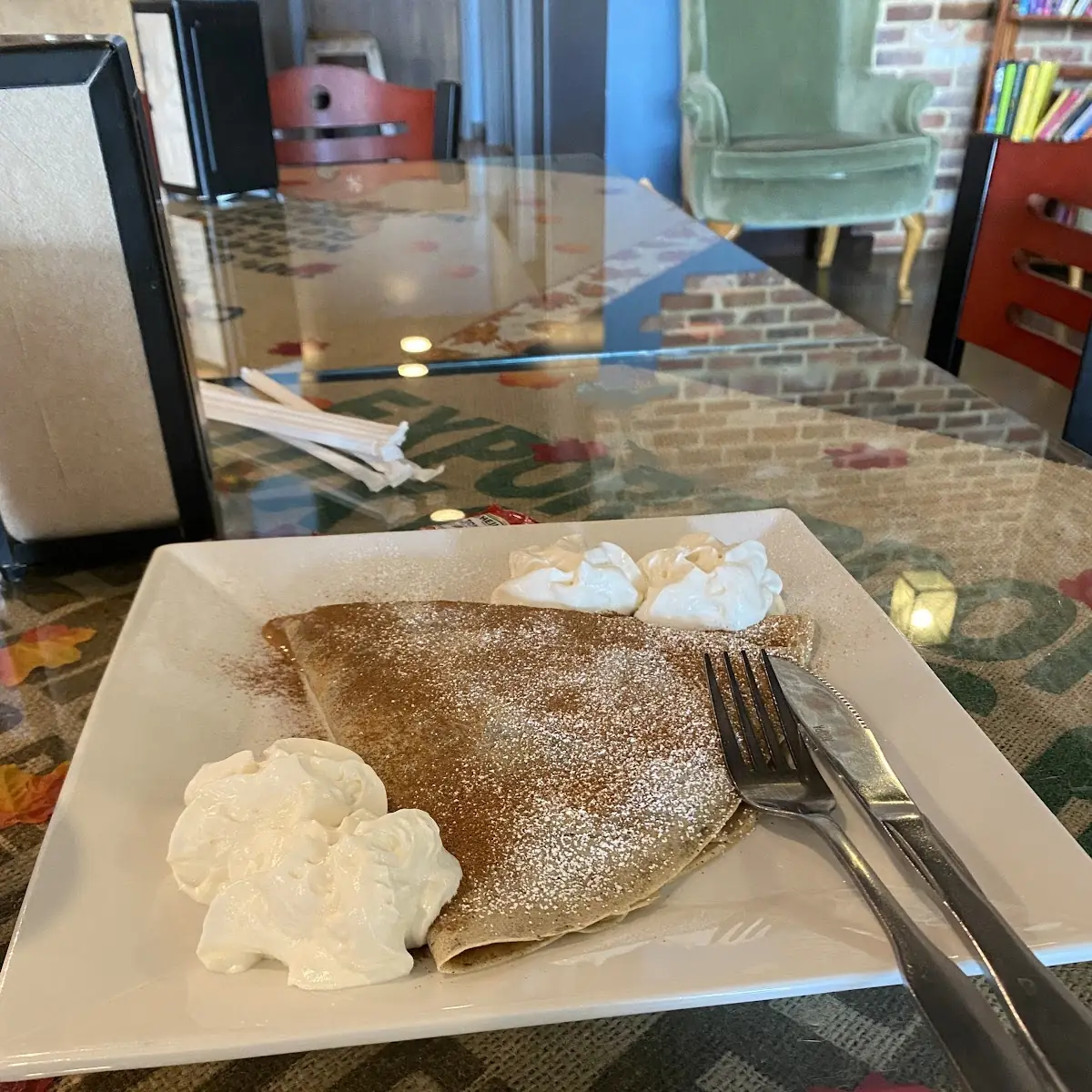 Cinnamon Roll Crepe
