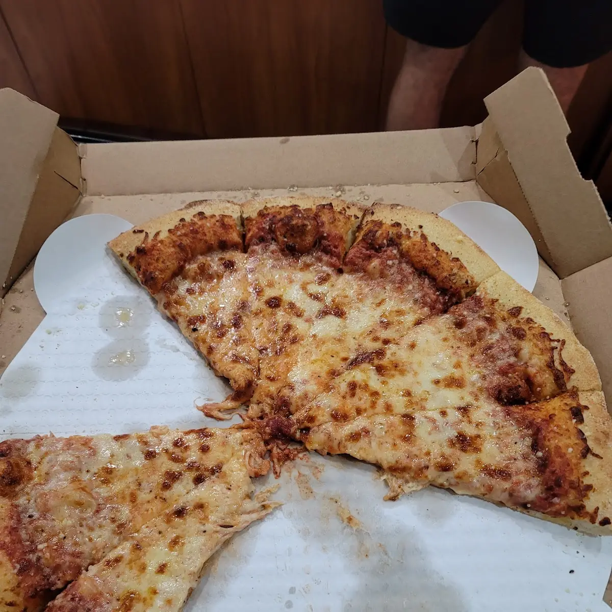 Regular Cheese Pizza