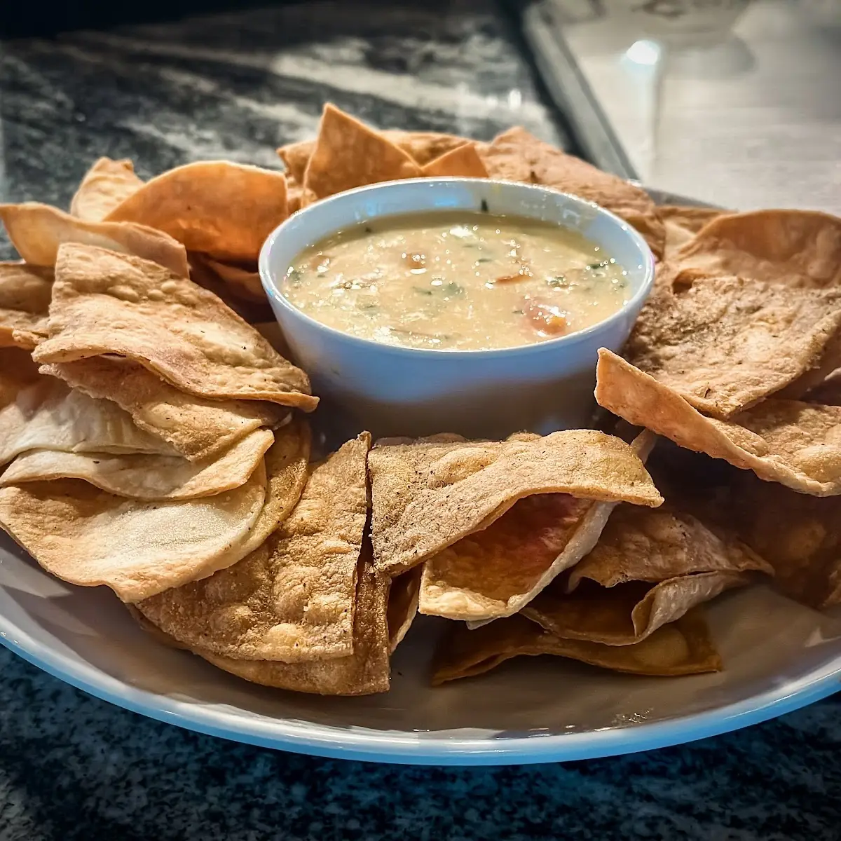 Queso Dip & Chips