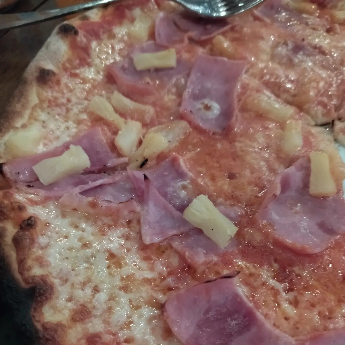 Hawaiian Pizza