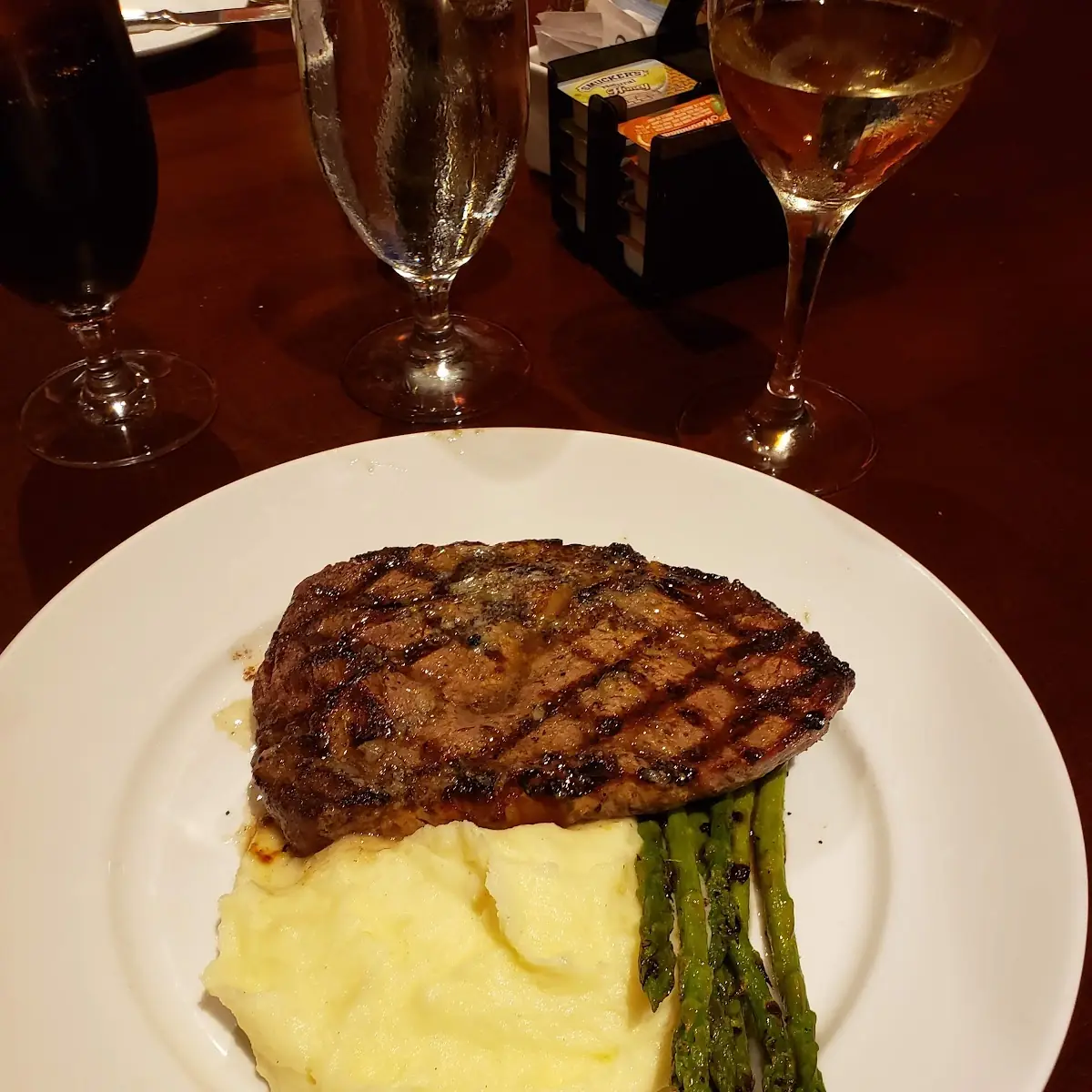Stripe Steak with Garlic Mashed Potatoes and Grilled Asparagus