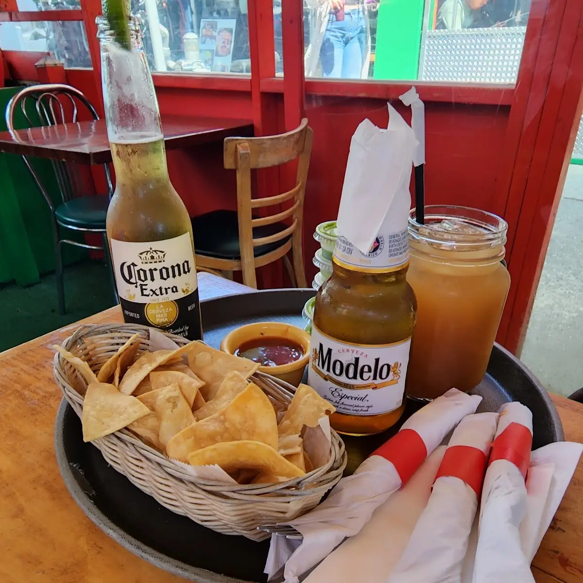 Cervesas Con Nachos Supreme