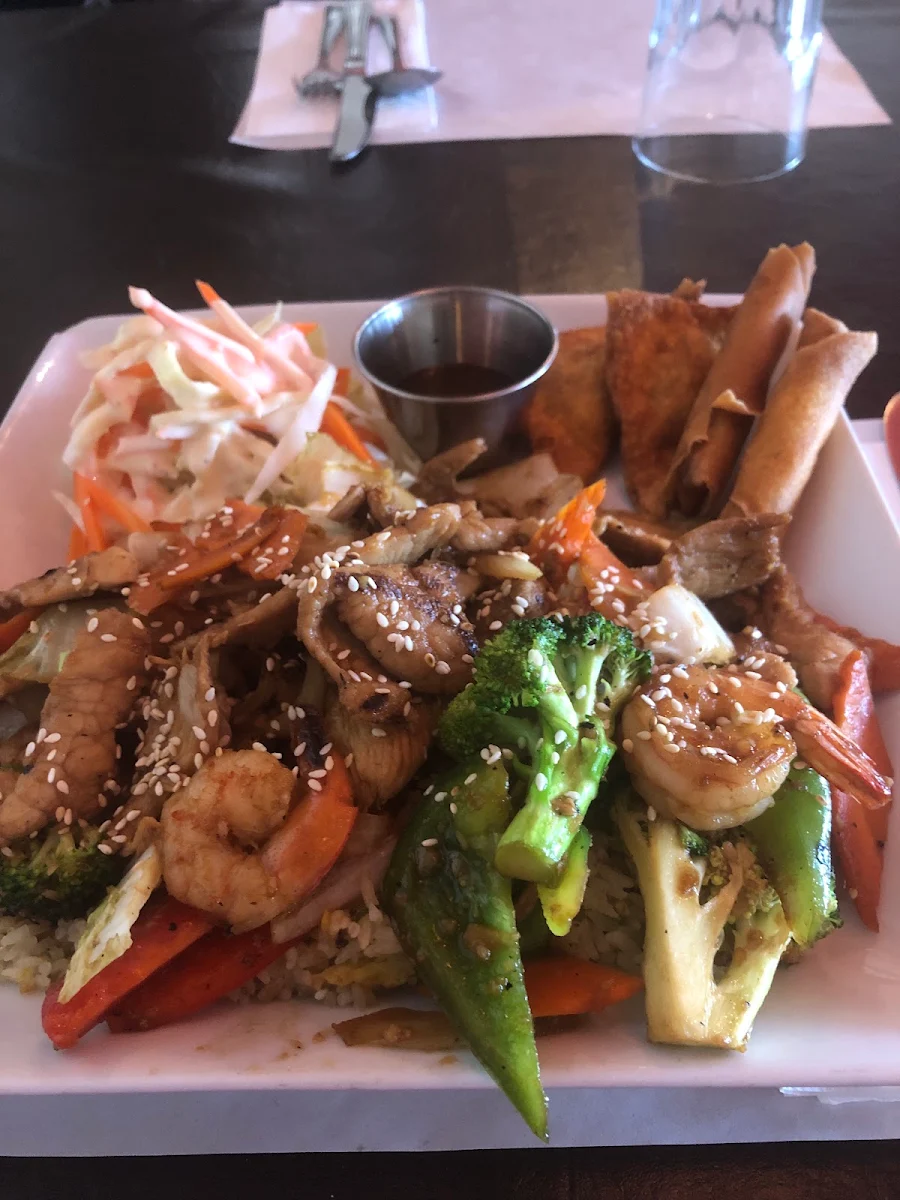 Trio Grillade 5a Grilled Trio, Wok Chevrier