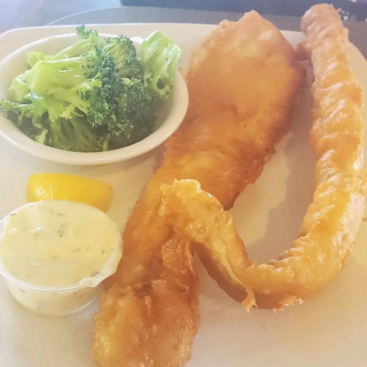 Fish and Chips with Broccoli and a Side Salad with Garlic Toast