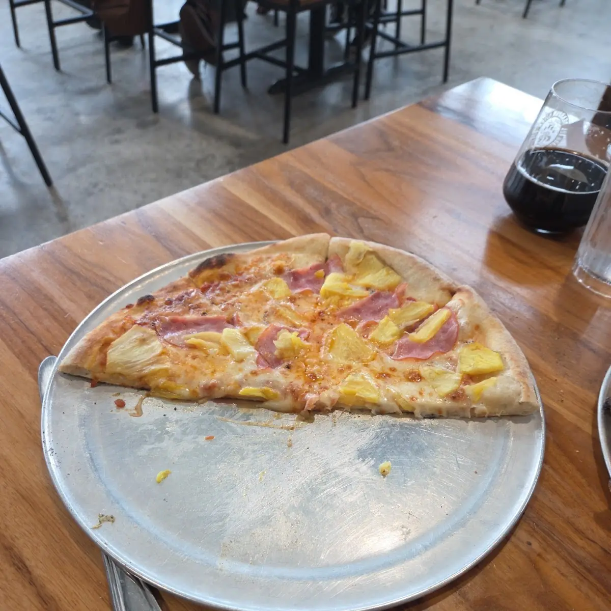 Spicy Hawaiian Pizza