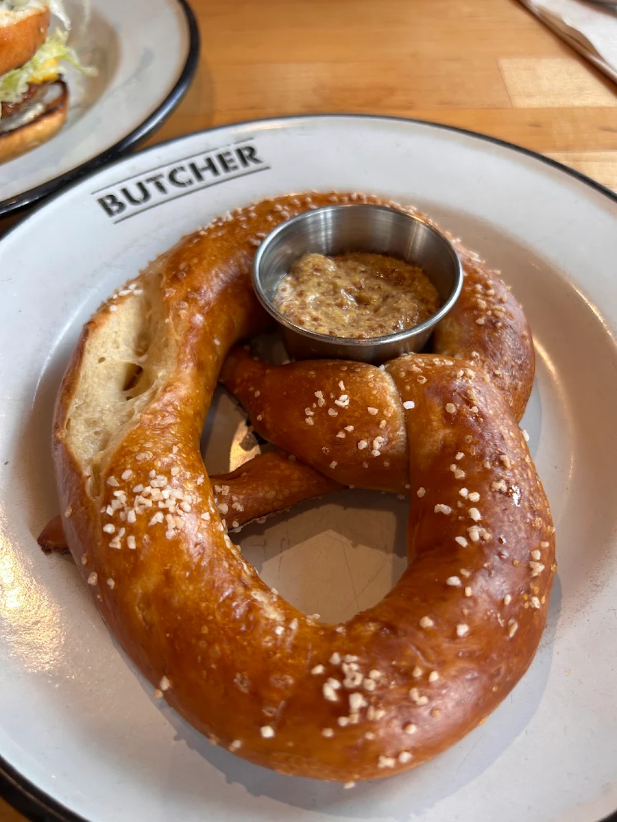 Salted Pretzel with Mustard Dipping Sauces