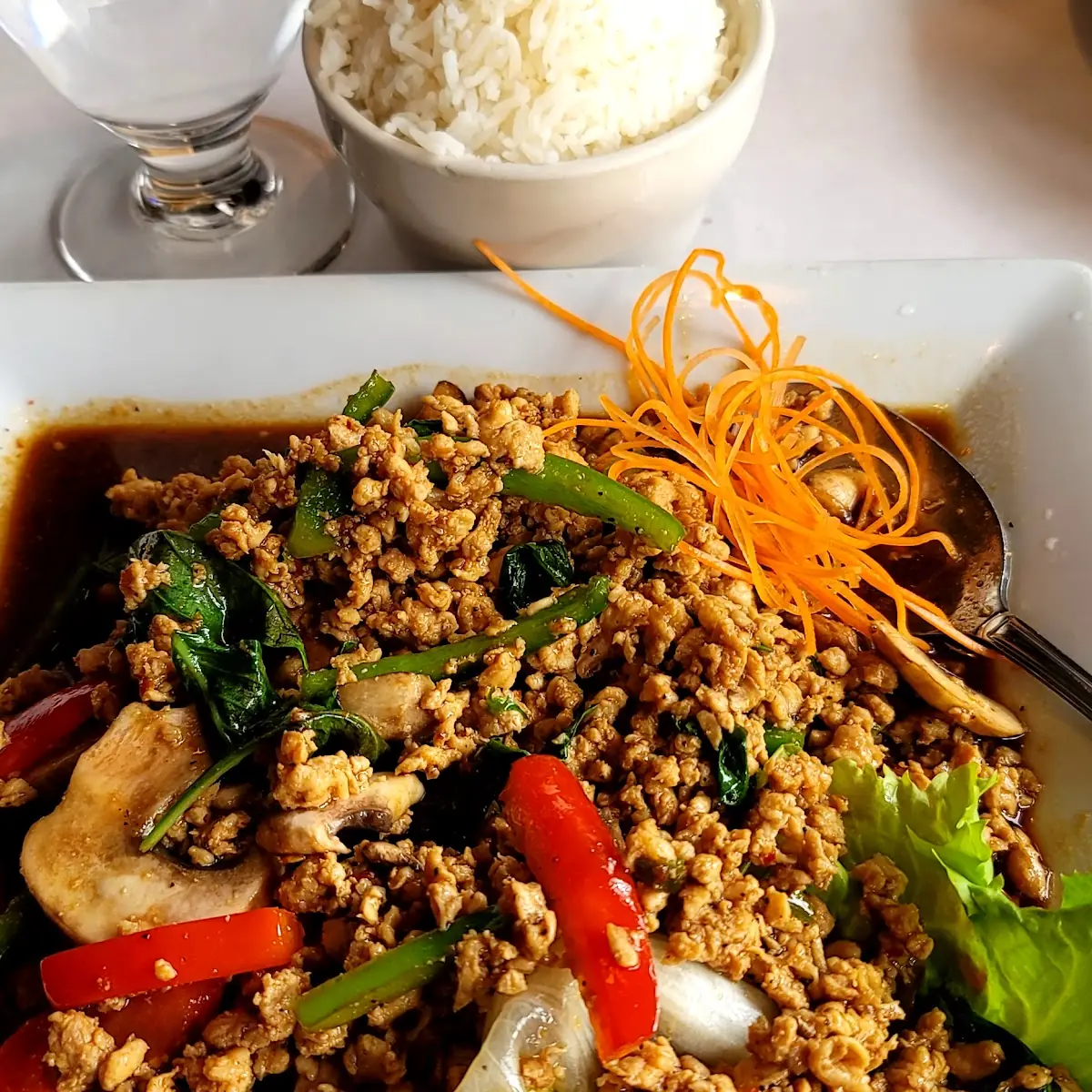 Spicy Basil Chicken