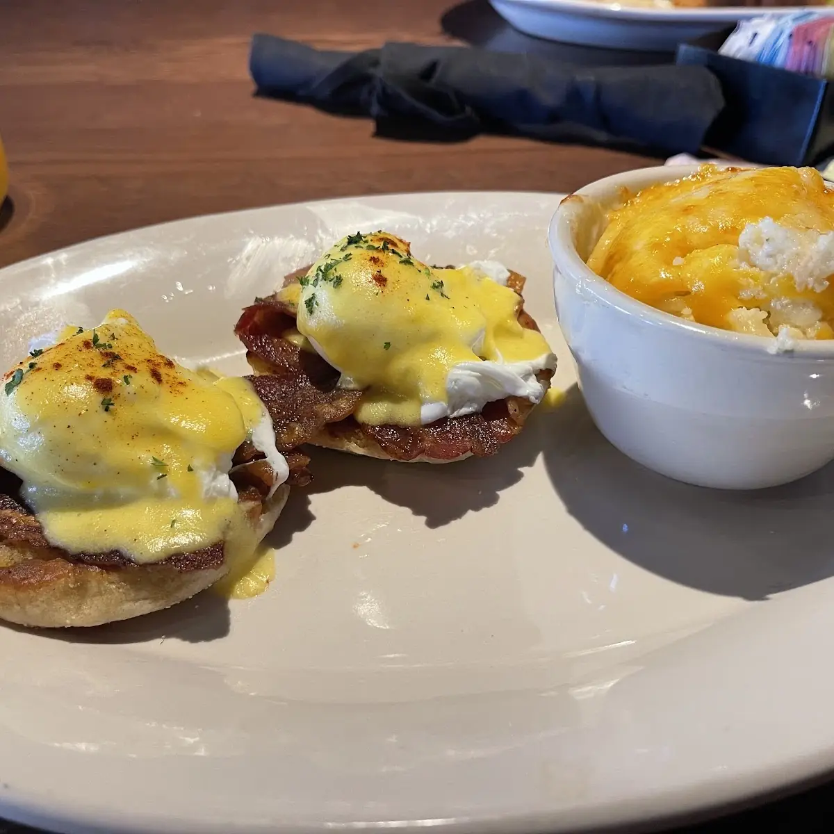 Eggs Benedict