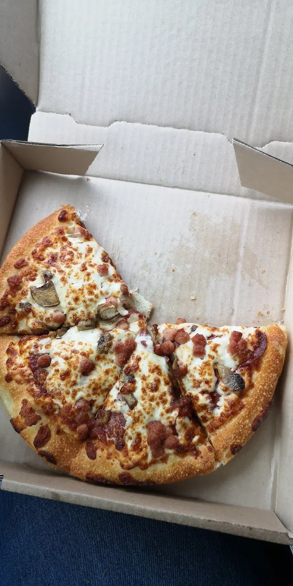 Canadian Pizza