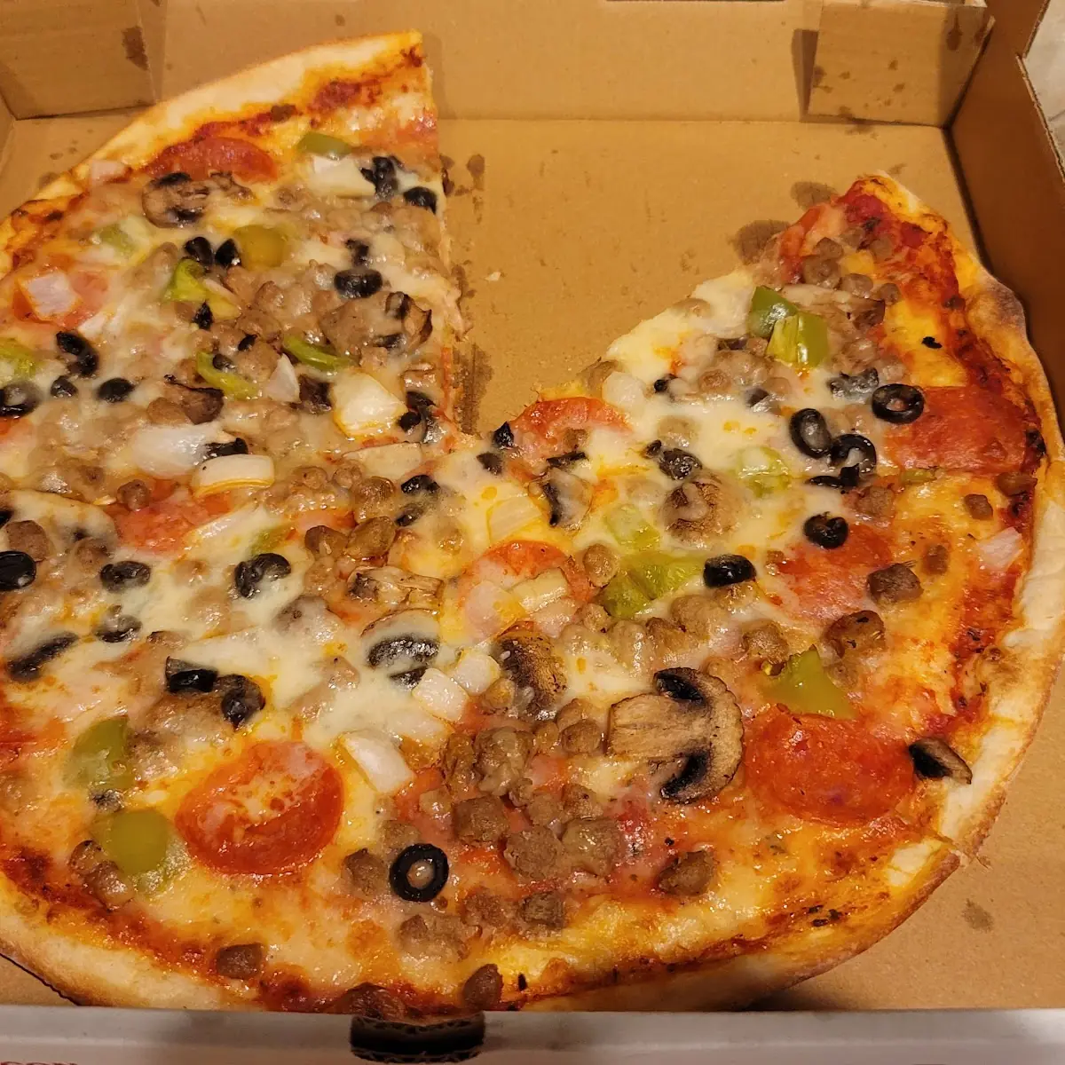 Supreme Pizza