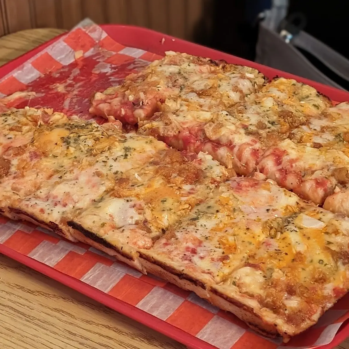 Cheese Pizza with Onions