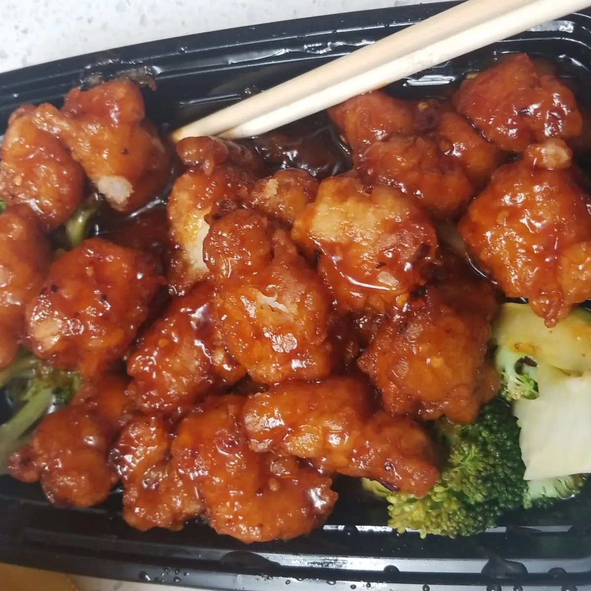 Chicken Lo Mein