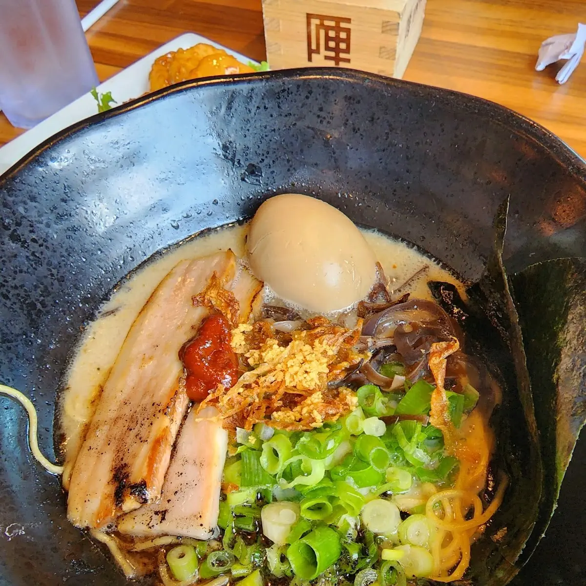Tonkatsu Black