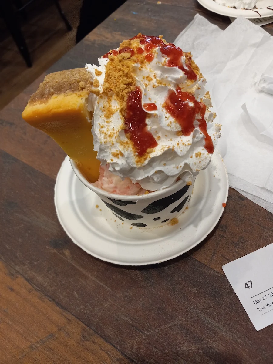 Strawberry Cheesecake Bowl