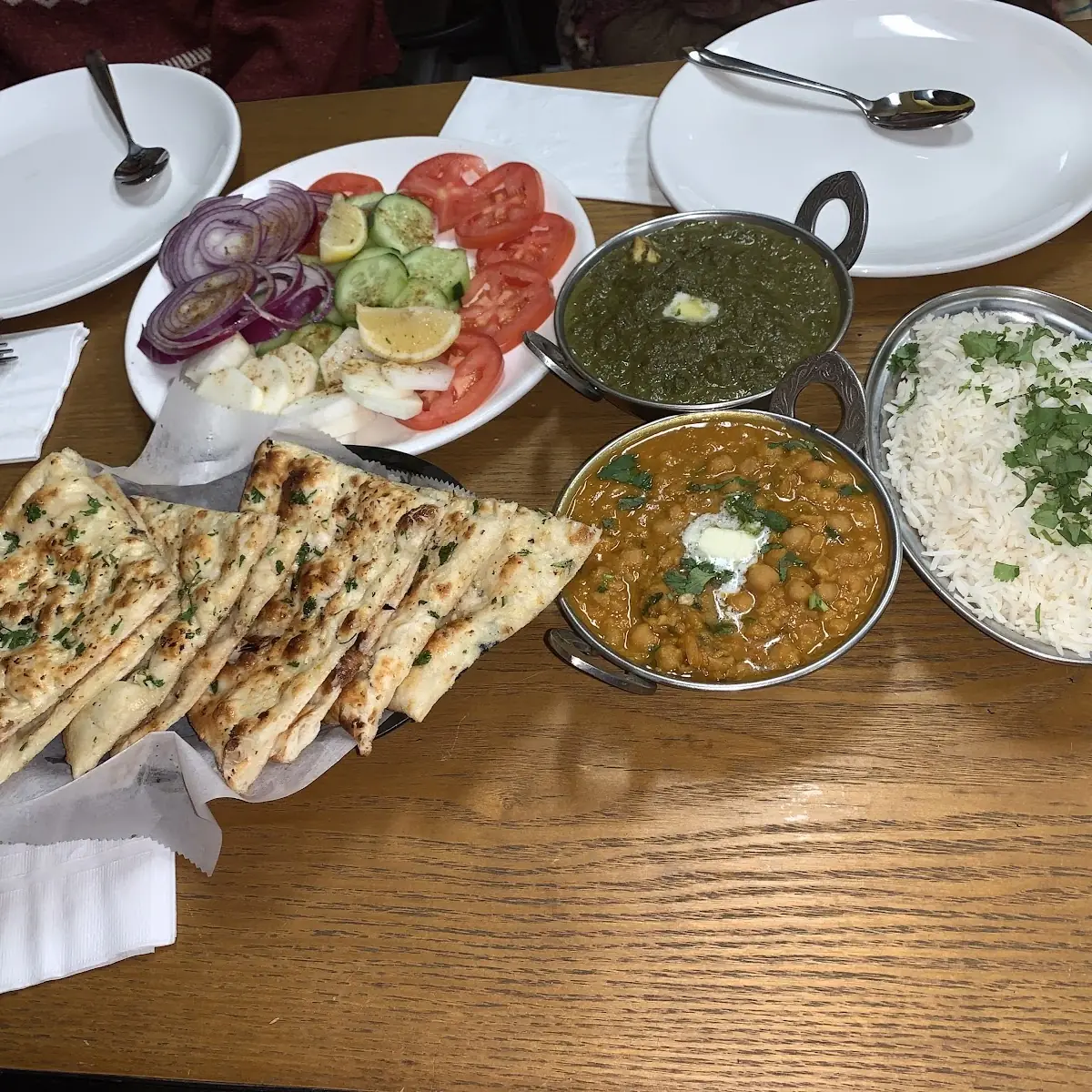 Butter Chicken with Naan and Rice