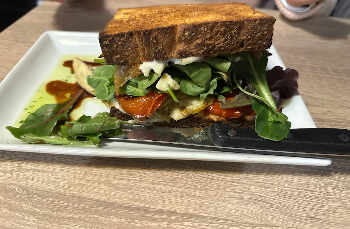 Grilled Vegetables Sandwich
