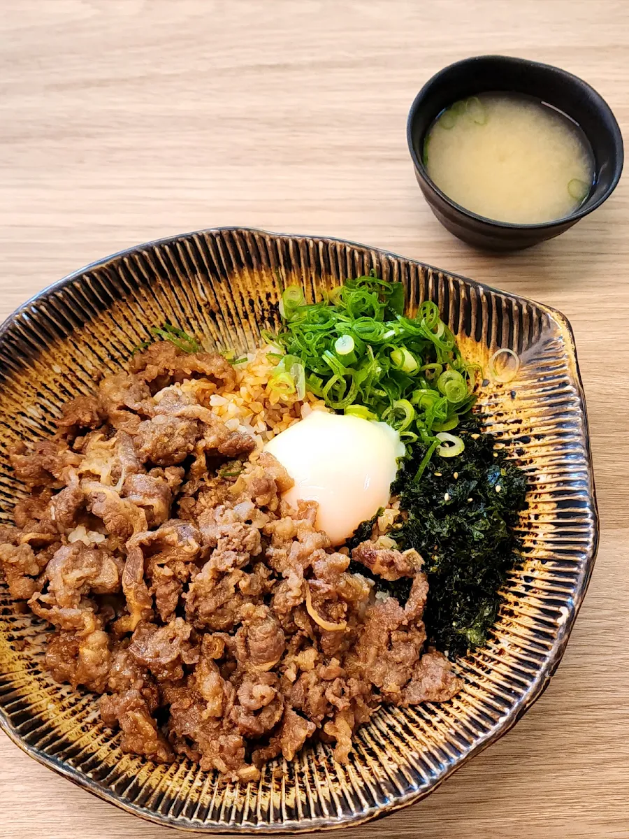 Gyudon, Uncle Don West End