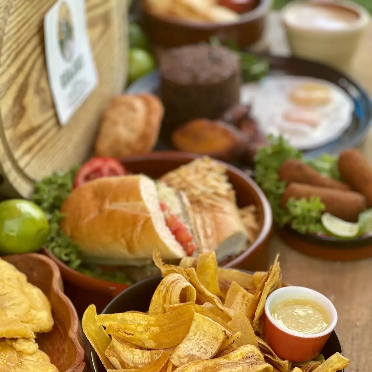 Cuban Bread Basket Cansta De Pan Cubano