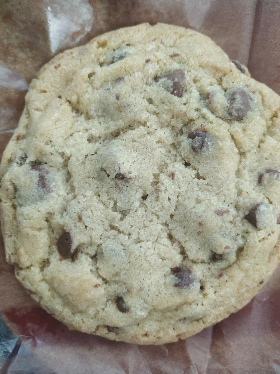 Chocolate Chip Cookie