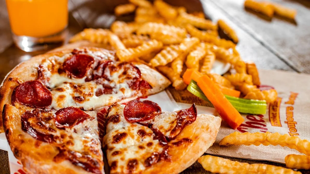 Highlights, Chez Louis Poulet Et Pizza